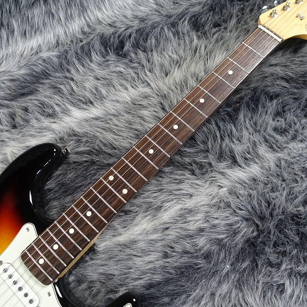 Fender Made in Japan Traditional II 60s Stratocaster 3 Color Sunburst_画像2