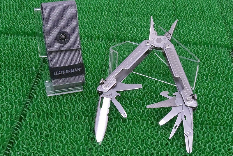 レザーマン LEATHERMAN 日常生活でも活躍する頼れる相棒 FREE P2 フリーP2 マルチツール 十徳ナイフ アウトドア キャンプ 防災の画像1