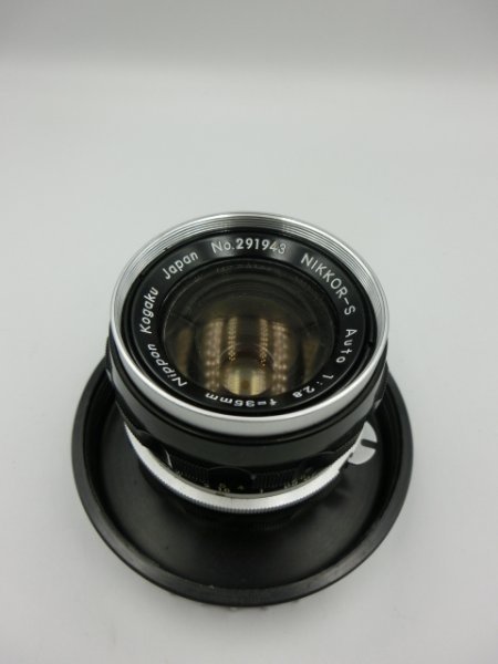 【中古・現状品】 Nikon NIKKOR-S Auto 1:2.8 35mm カメラレンズ Fマウント マニュアルフォーカス ZA3B-T60-2MA117_画像2