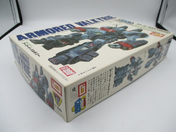 【中古未組立・内袋開封あり】 アーマード・バルキリー 超時空要塞マクロス 重バトトロイド VF-1J 1/100 プラモデル IMAI HO3-T60-2MA128_画像3