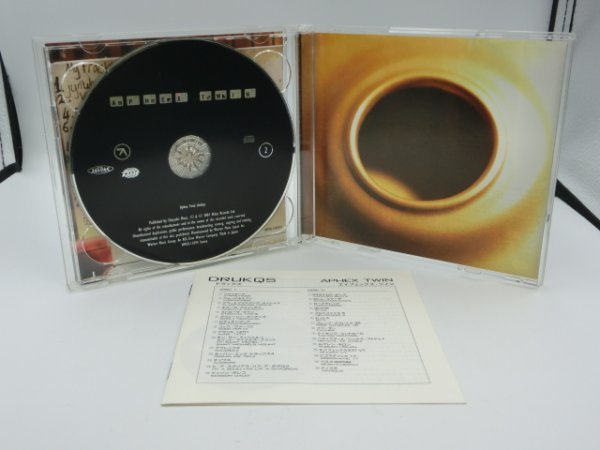 【中古・現状品】CD APHEX TWIN/エイフェックス・ツイン 『ドラックス』 2枚組 ZA1B-CP-2MA147_画像3