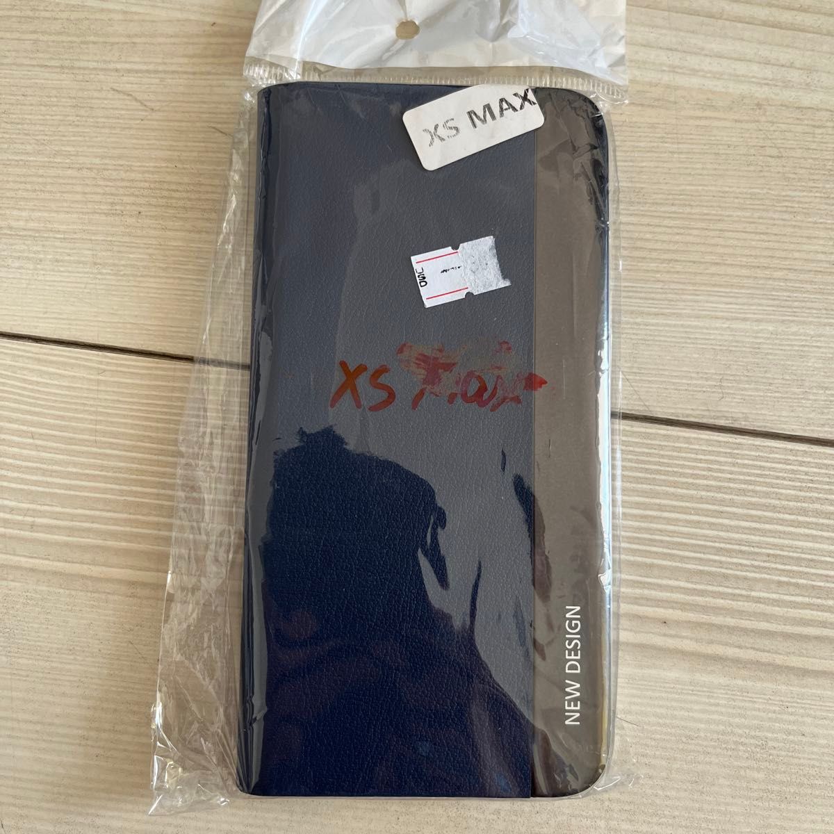 iPhoneXSmax 専用カバー　手帳型　新品　送料無料　即購入大歓迎　値下げ不可