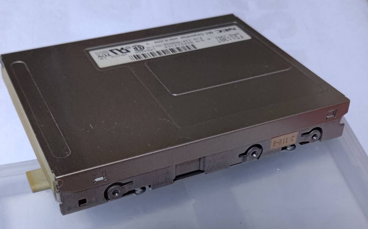 NEC製フロッピーディスクドライブFD1138T　中古品になります。動作未確認その1_画像5