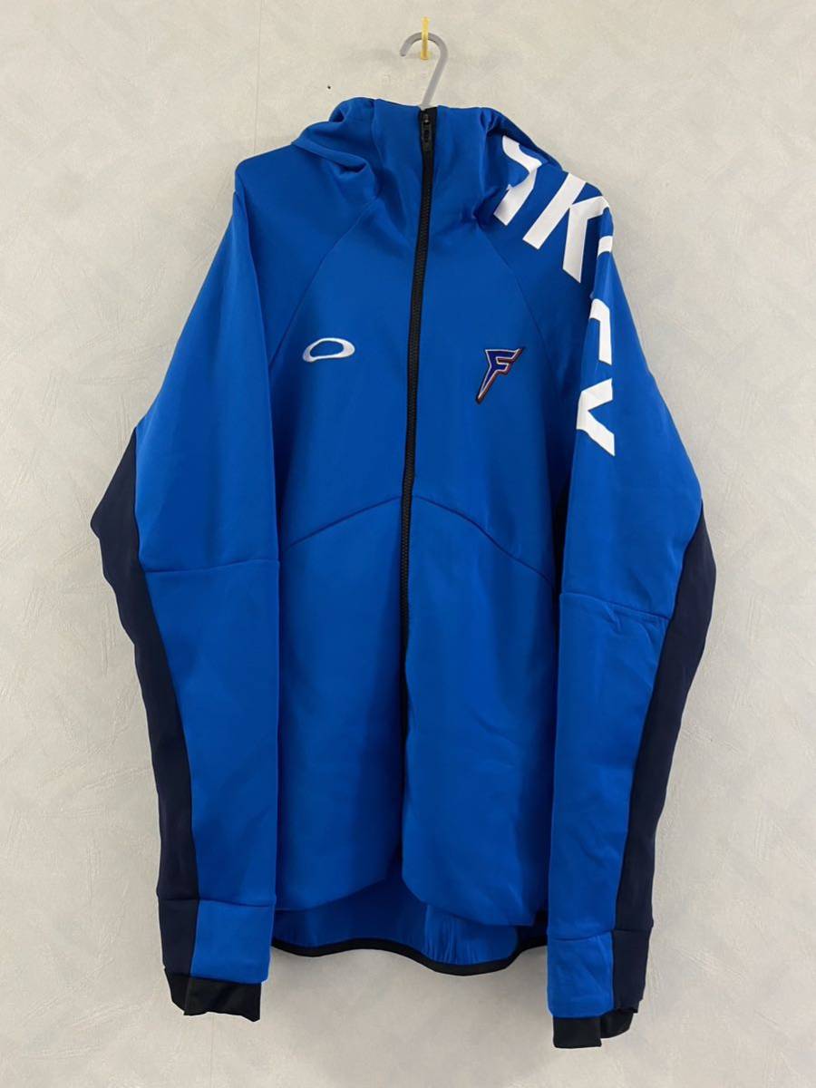 美品 OAKLEY 北海道日本ハムファイターズ ジャージ サイズ2XL 美品 OAKLEY 北海道日本ハムファイターズ ジャージ サイズ2XL