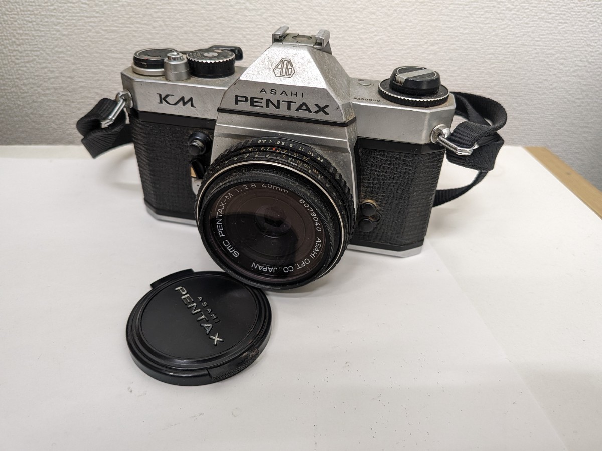 ◇PENTAX ペンタックス KM カメラ PENTAX-M 1:2.8 40mm レンズ 一眼レフカメラ （FH2-44）_画像1