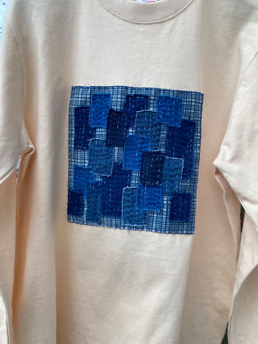 2331 size S 襤褸 tシャツ 古布 リメイク 藍染 藍染め パッチ 2331 size S 襤褸 tシャツ 古布 リメイク 藍染 藍染め パッチ