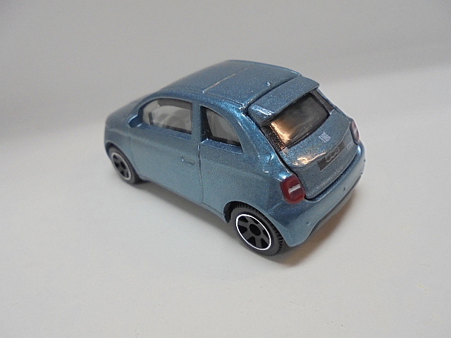 ルース品 MATCHBOX 2021 フィアット 500E ミニカー マッチボックス ムービングパーツ_画像5