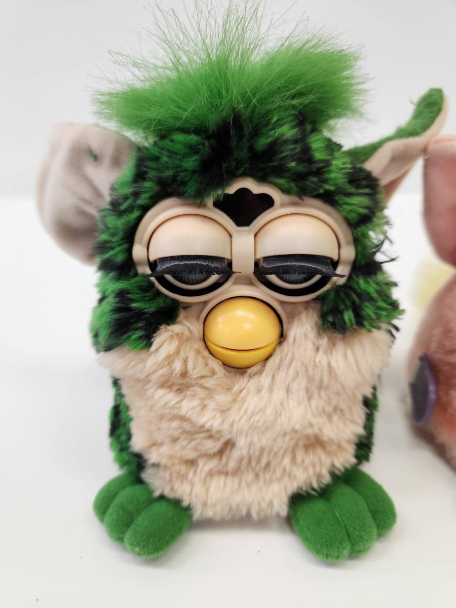 ★◆【USED】ファービー 3体セット ぬいぐるみ バーチャルペット 緑 ピンク Furby TOMY 初代 80サイズ_画像2