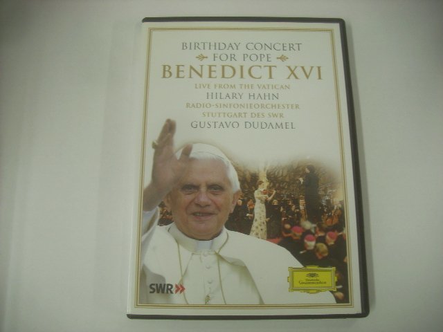 ■ 輸入EU盤 DVD HILARY HAHN / BIRTHDAY CONCERT FOR POPE BENEDICT ⅩⅥ ヒラリーハーン DEUTSCHE GRAMMOPHONE 00440 073 4357 ◇r60217_画像1