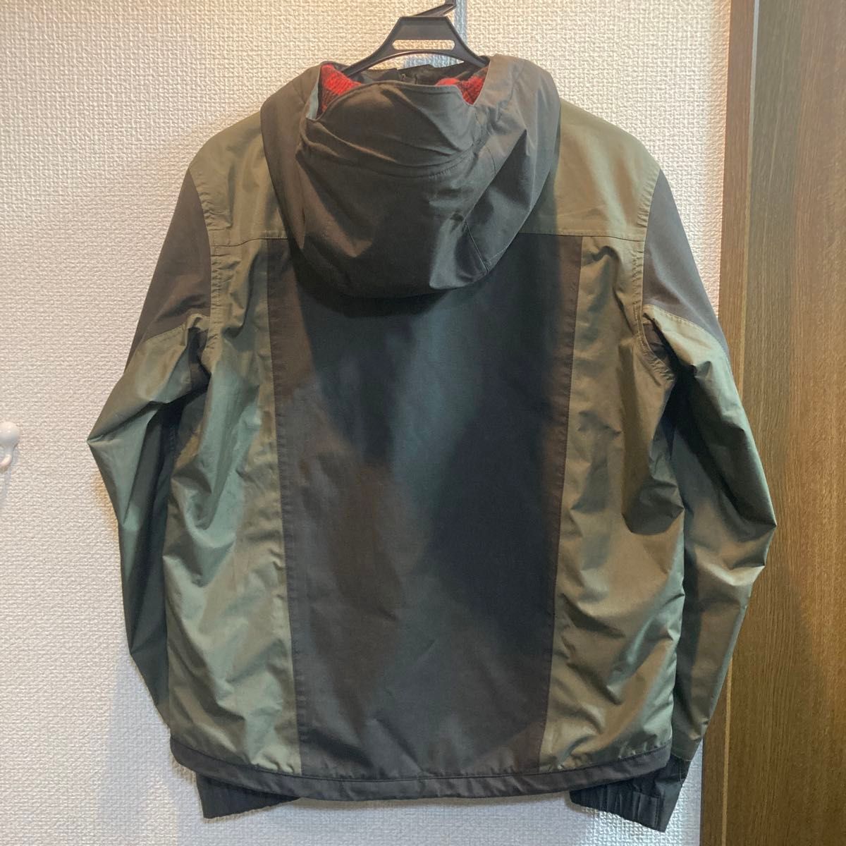 white mountaineering gore-tex マウンテンパーカー