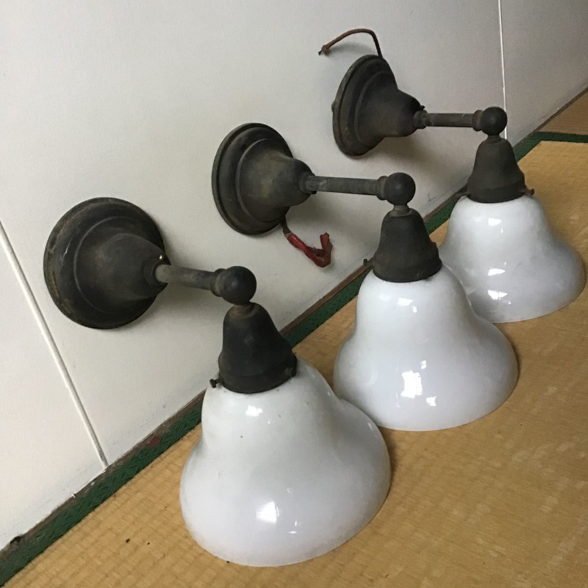  bracket 3 piece lighting fittings capital block house Taisho romance wall attaching electro- . glass glass . white color antique . pavilion old Japanese-style house wall attaching lighting copper made 