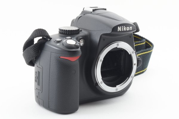 ★撮影枚数1,810枚・超美品★ Nikon ニコン D5000 ボディ #13939_画像2
