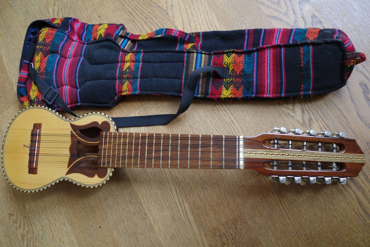 チャランゴ Charango ボリビア製 中古 2000年代初頭製の画像8