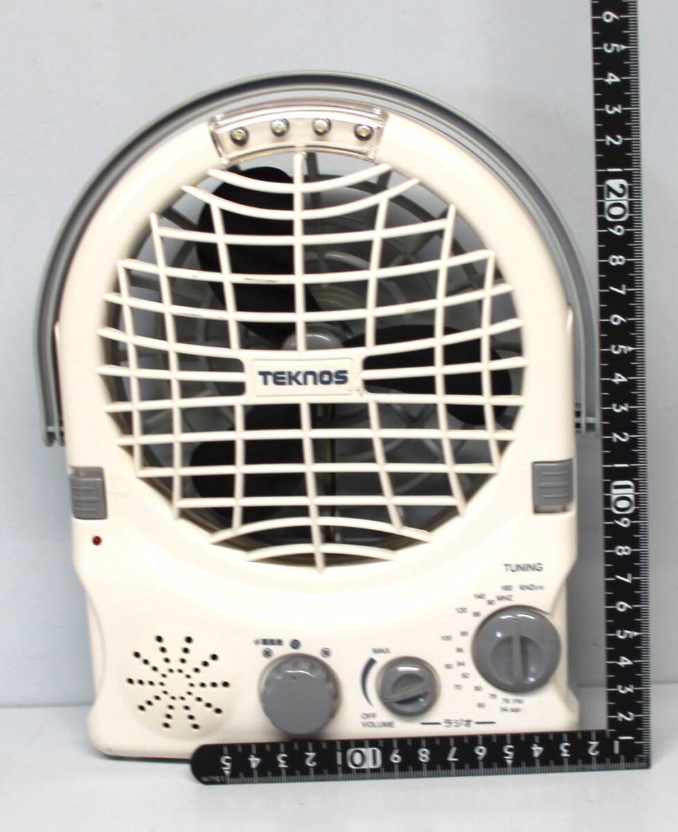 　【 A-30】(即決) 〓中古〓 電池式12㎝扇風機/LEDライト/FM・AMラジオ/事務所/自宅/電池BX蓋無し・/送料710円//(0602)_画像7