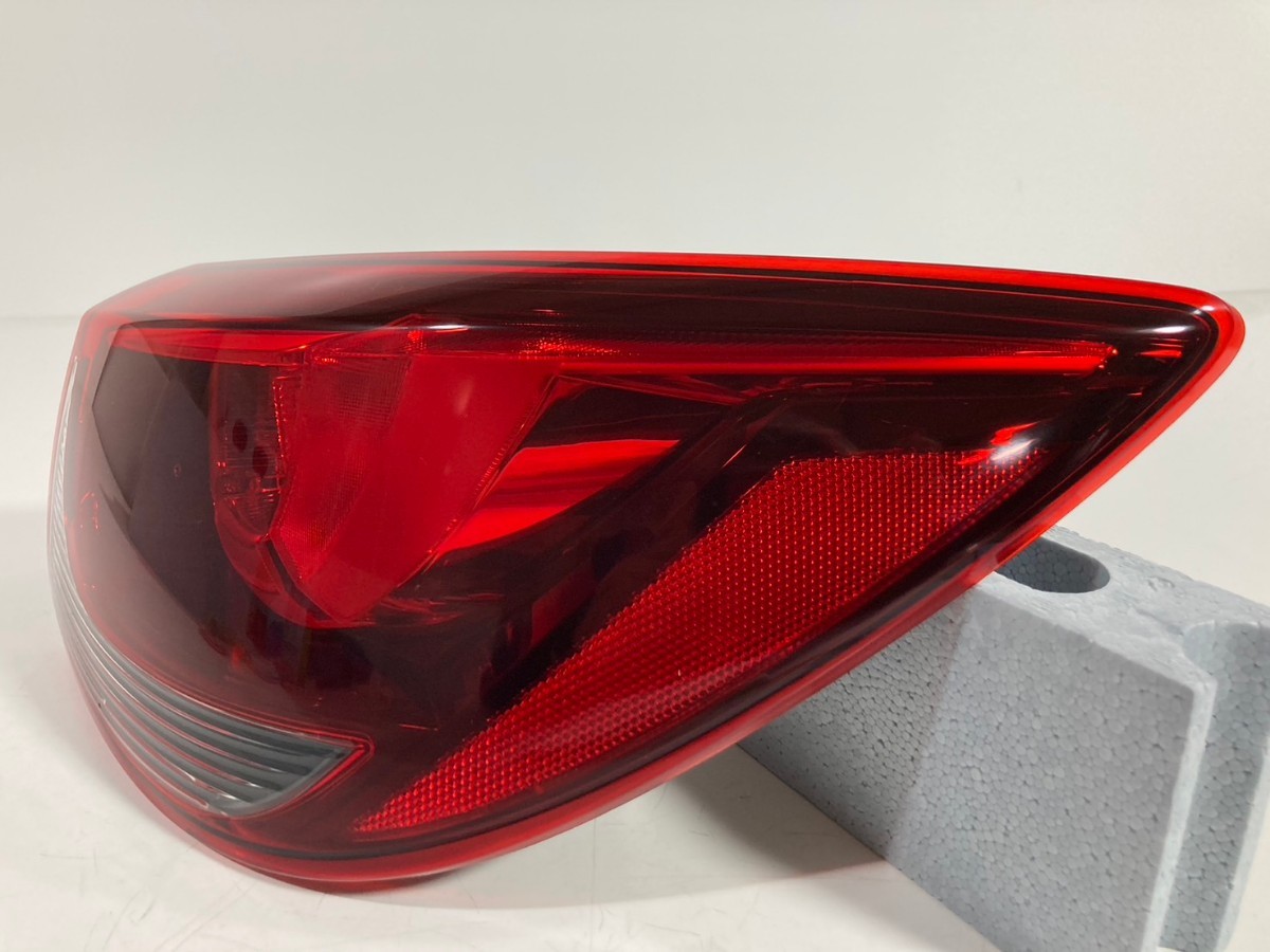  Mazda оригинальный DJ5FS/DJ5FS/DJ3FS Demio задние фонари правая сторона KOITO 220-18373 печать B полки номер T-336