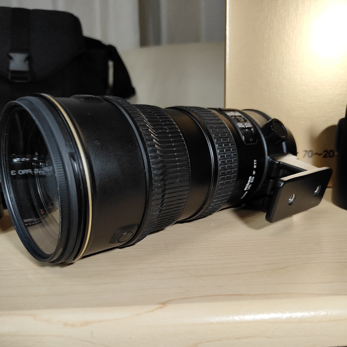 美品 ニコン Ｎikon望遠レンズ Zoom NIKKOR 70-200mmf/2.8G IF-ED VR ＋ケンコー2X TELEPLUS PRO 300 N-AFd 元箱、取説、ケース おまけ付_画像7