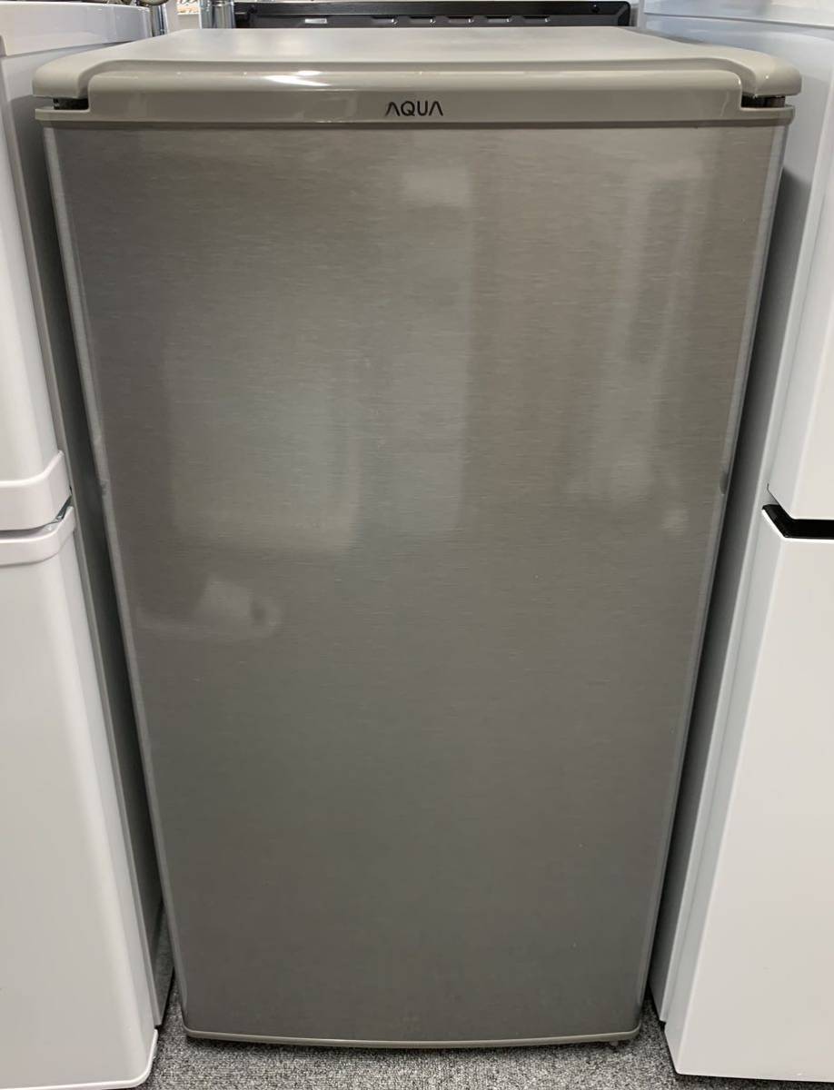 AQUA アクア ノンフロン直冷式冷蔵庫 右開き AQR-8K (S)1ドア冷蔵庫　2022年製_画像1