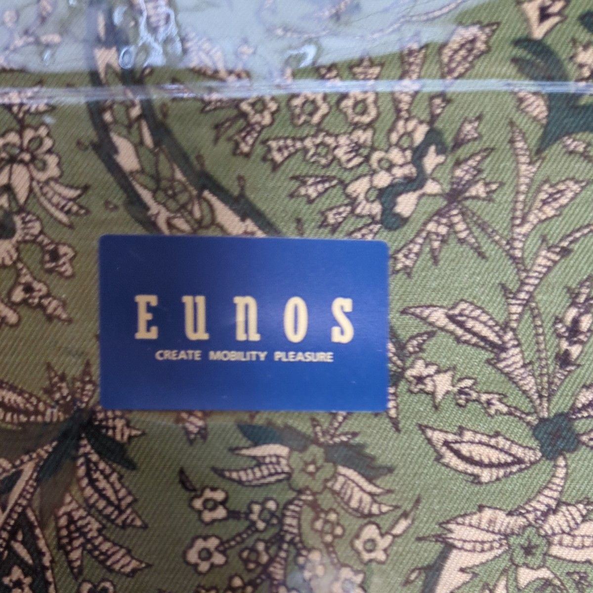 EUNOSのスカーフ グリーン系