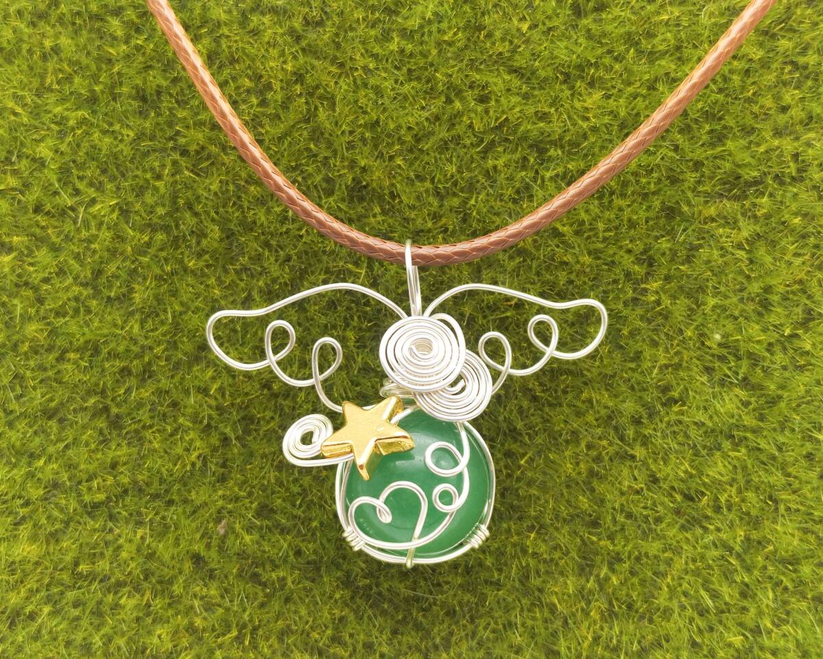  green a bench . Lynn . star. Angel pendant ( silver )