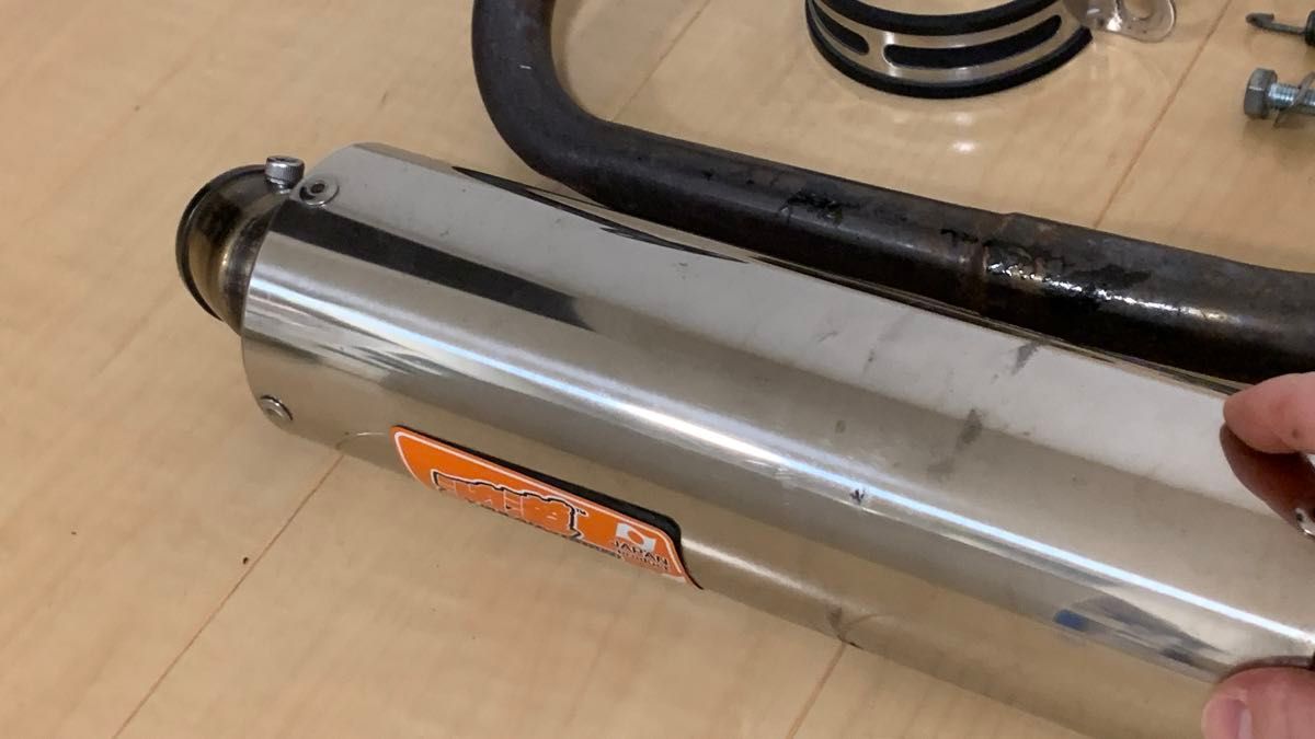 アドレス 油漢 レーシングマフラー V125 V125G V125S マフラー アドレス 油漢 レーシングマフラー V125 V125G V125S マフラー