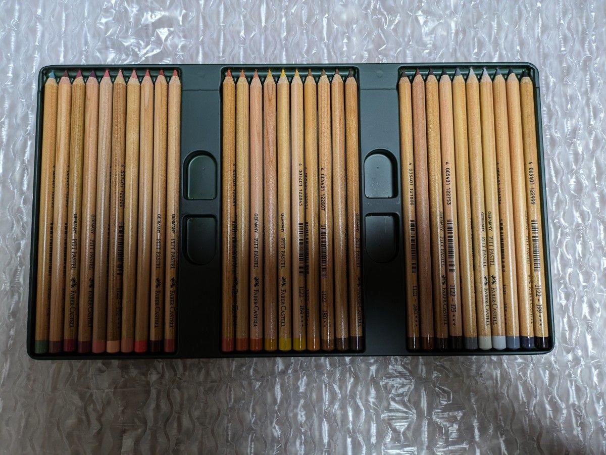 ファーバーカステル 112160 60色 ピットパステル 色鉛筆 FABER ファーバーカステル 112160 60色 ピットパステル 色鉛筆 FABER