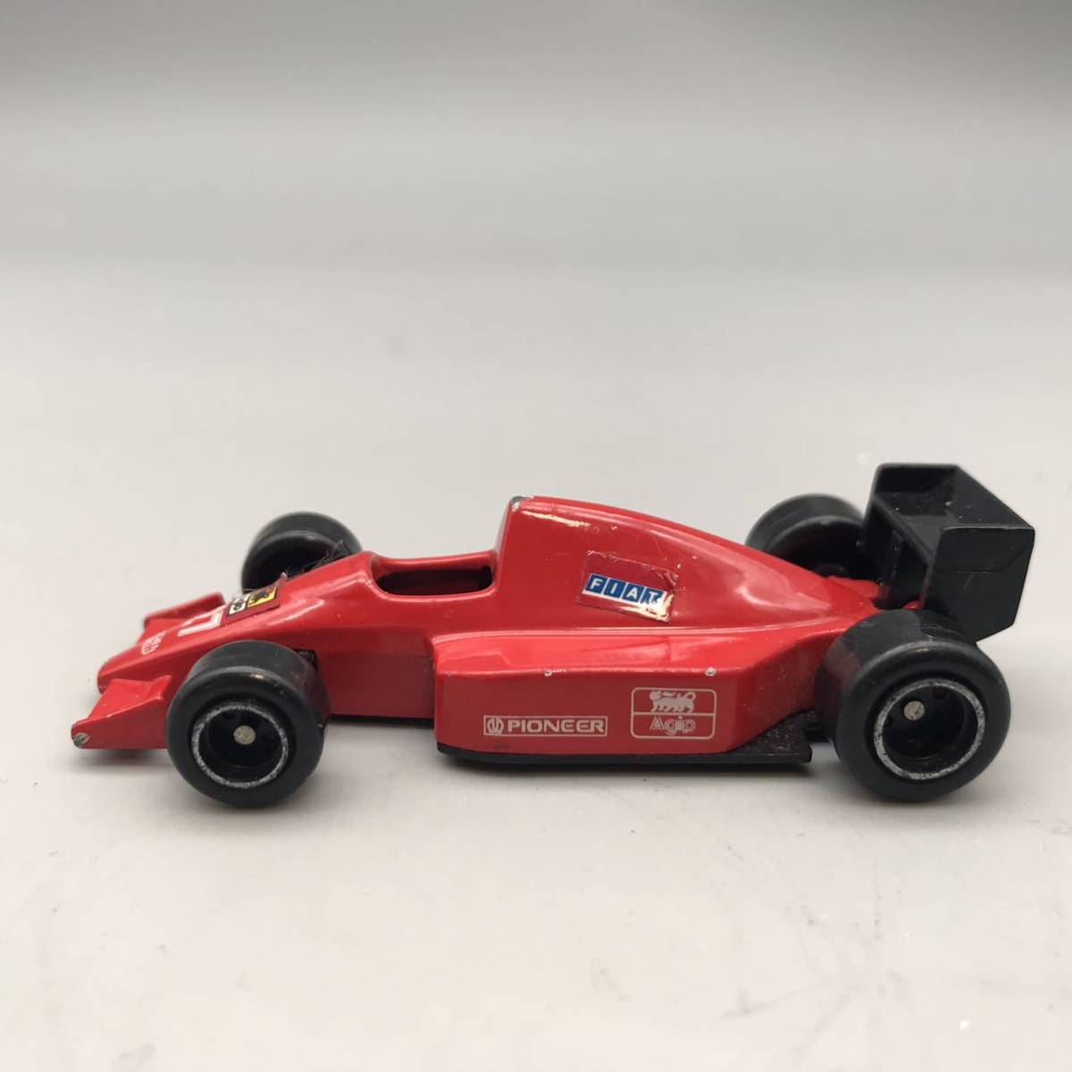 TOMICA トミカ FORMULA1 F1 フェラーリ F-1 レーシングカー No.117 No.120 フォーミュラワン ミニカー 1991 トミー おすすめ 赤 レッド_画像5