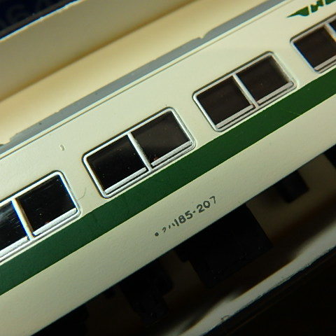 FK-1583◆鉄道コレクター収蔵品　Nゲージ大放出）KATO Nゲージ185系特急形　直流電車　6台セット　動力車有リレー号モハ185など20240215_画像6