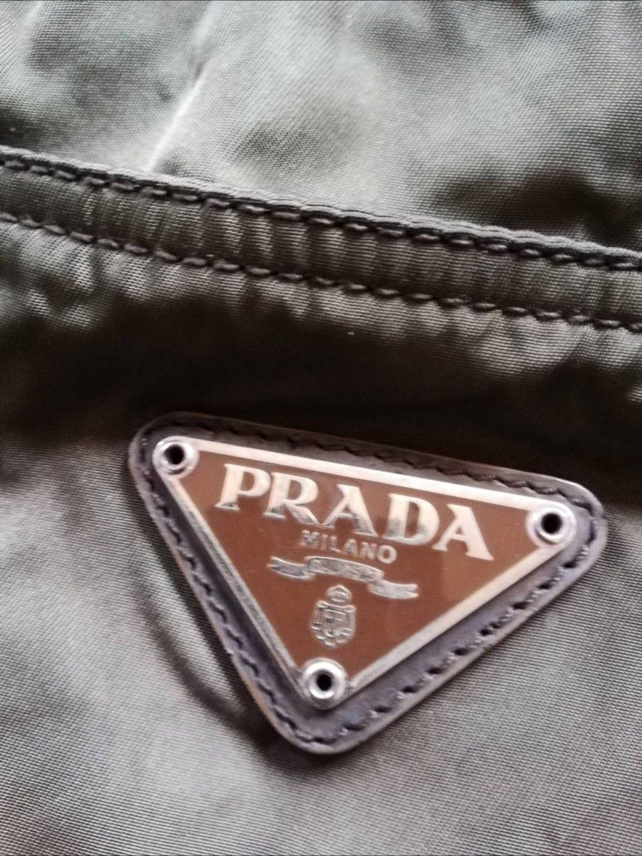 プラダ PRADA ナイロン トートバッグ バッグ　難あり 日焼け 色ムラ 三角ロゴ