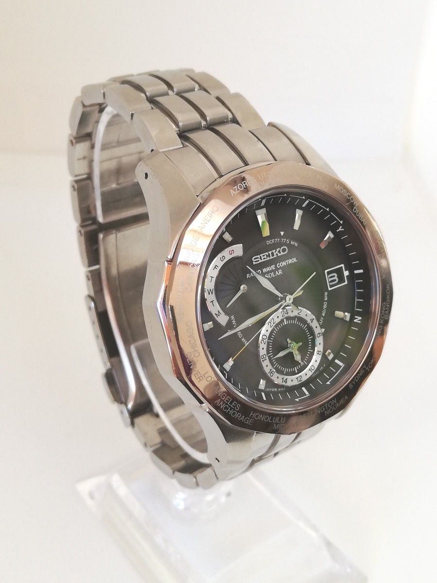 【電波ソーラー、美品、希少】SEIKO　セイコー　ブライツ　ワールドタイム　チタン　ブラウン　SAGA005 8B53-0AA0