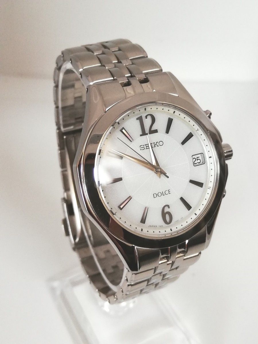 【電波ソーラー、美品】SEIKO　セイコー　ドルチェ　チタン　SADZ075 7B52-0AC0