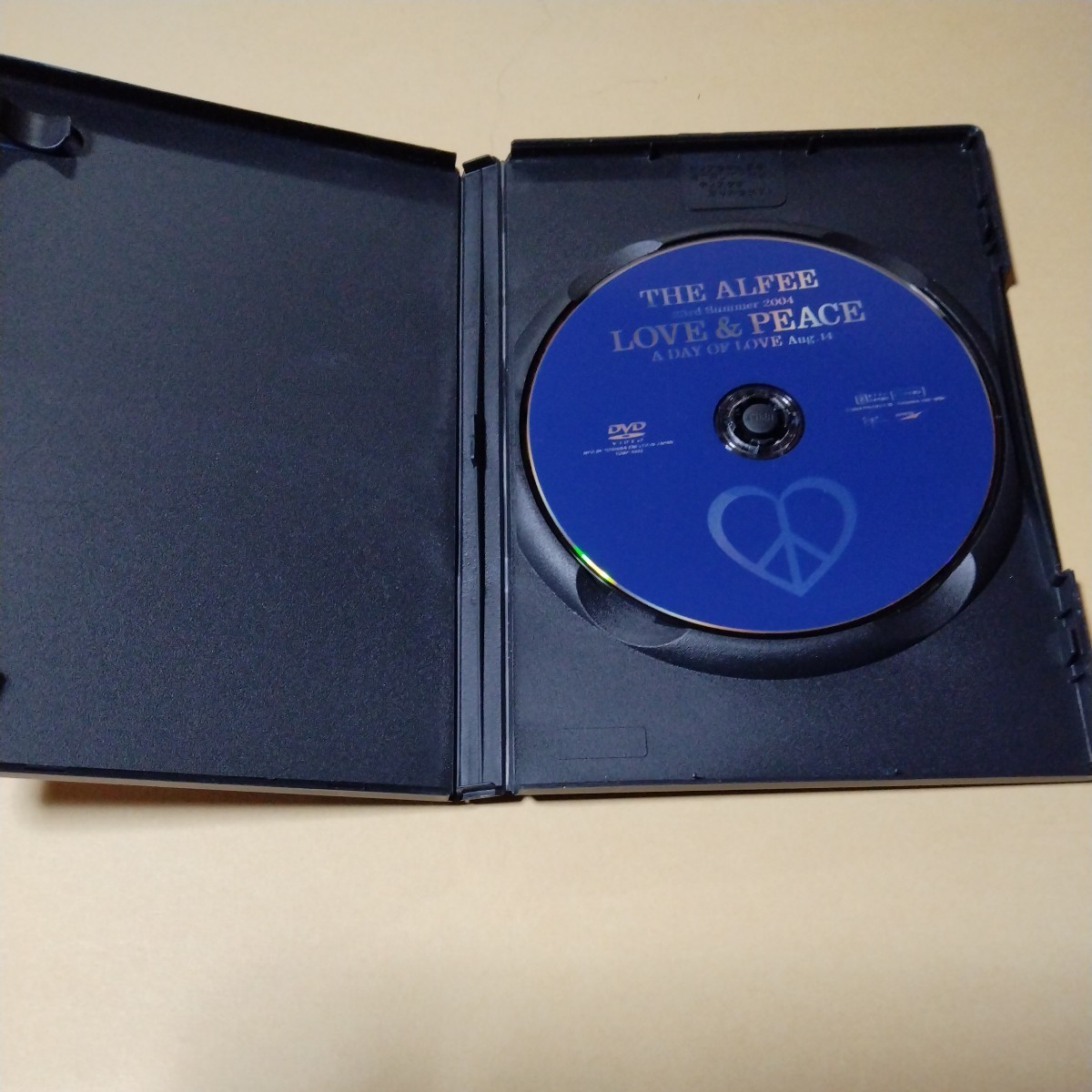 DVD【THE ALFEE LOVE&PEACE A DAY OF LOVE】2004年8月14日横浜ハンマーヘッドパーク アルフィー レンタルアップ品の画像2