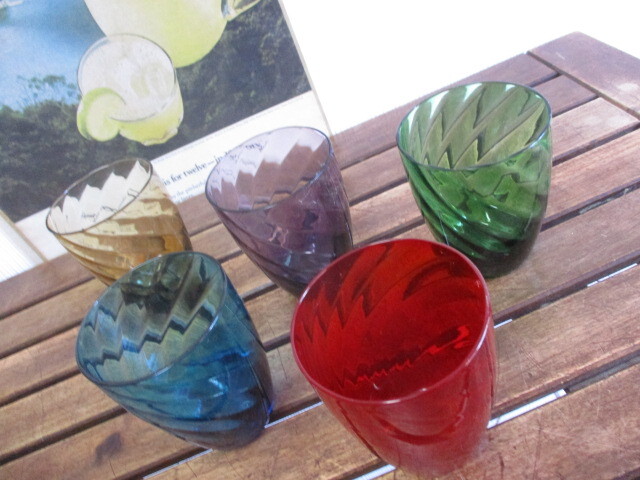 ■【未使用品】昭和レトロ 佐々木ガラス 色変わりタンブラー ファミリーセット ５客の画像2
