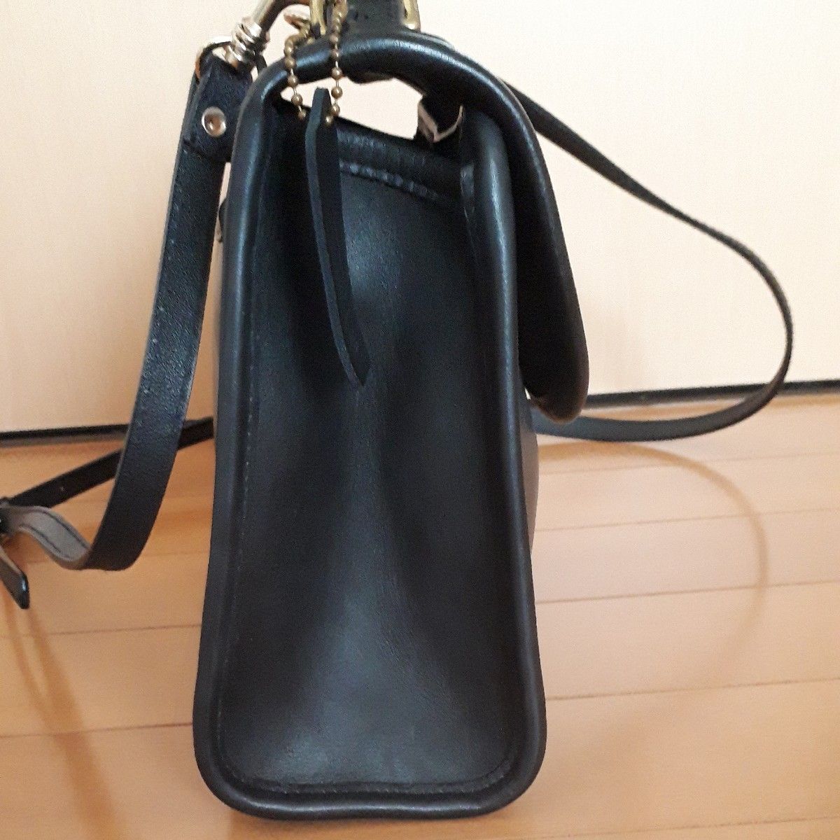 オールドコーチ ショルダーバッグ 2way レジーナ 黒 ハンド 2WAY オールドコーチ ショルダーバッグ 2way レジーナ 黒 ハンド 2WAY