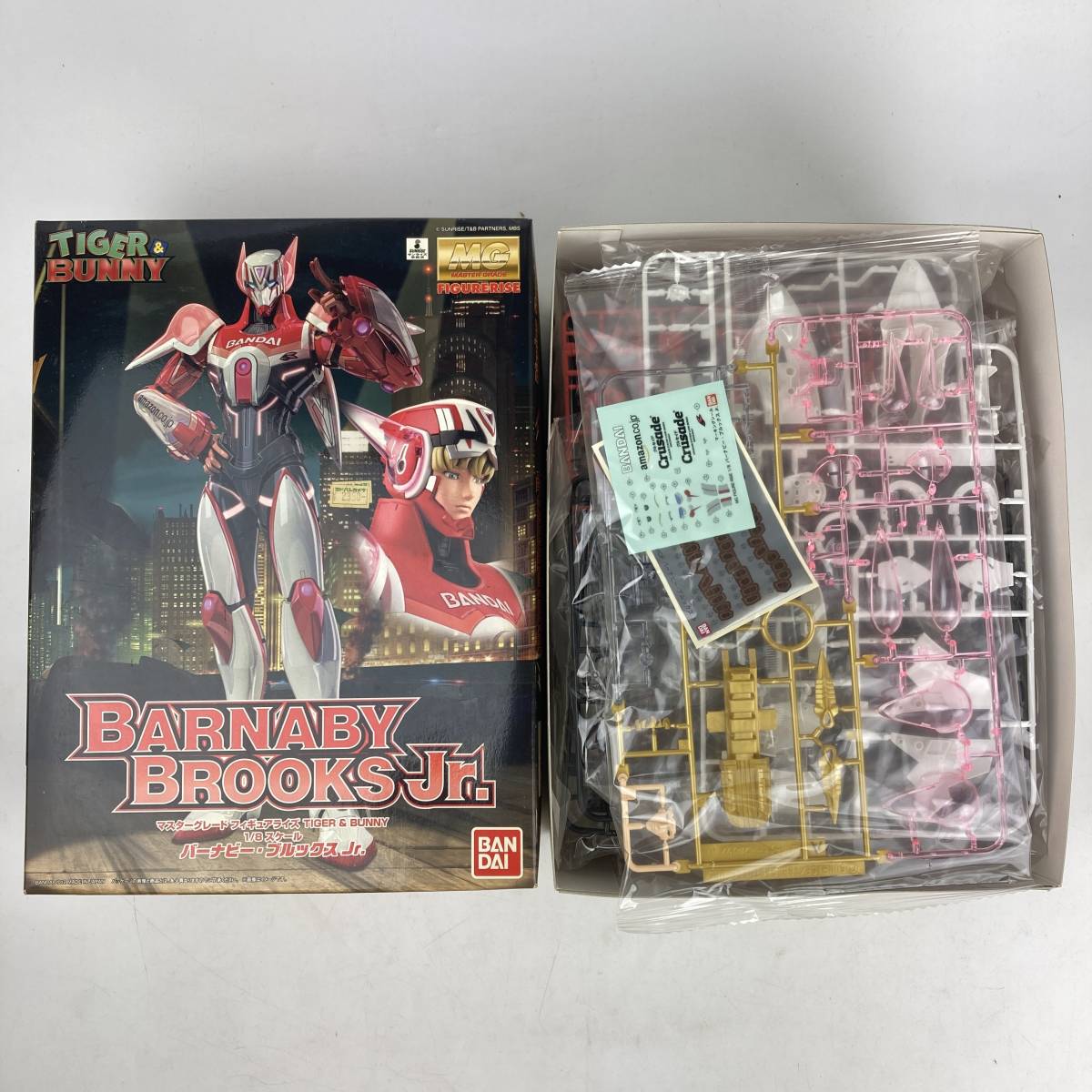 BQ3036 未組立品 バンダイ TIGER & BUNNY MG バーナビー ブルックス Jr. フィギュアライズ ダブルチェイサー ほか 4点 プラモデル_画像2