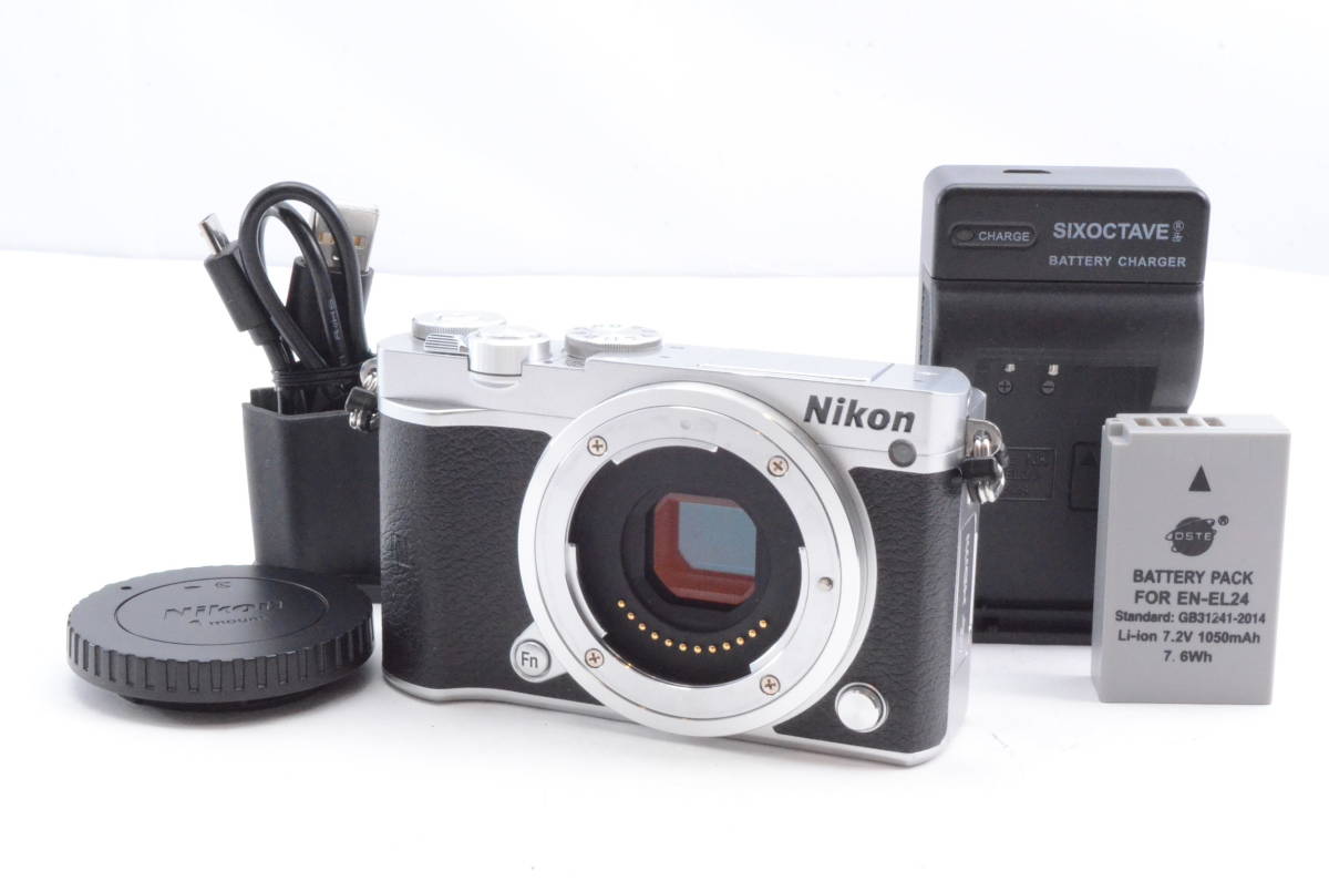 ★美品★Nikon ニコン 1 J5 ボディ (シルバー)の画像1