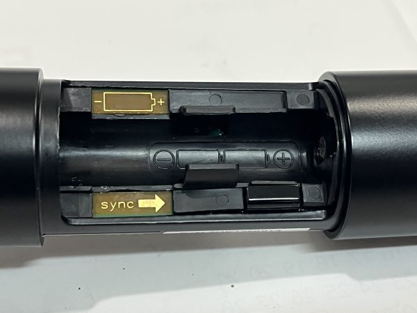 SHURE　UR2-L3HK/SM58　国内正規品　開封未使用品　動作品　美品　擦傷錆汚れ等有り　現状渡し ＊工事設計認証の証明書付_画像6