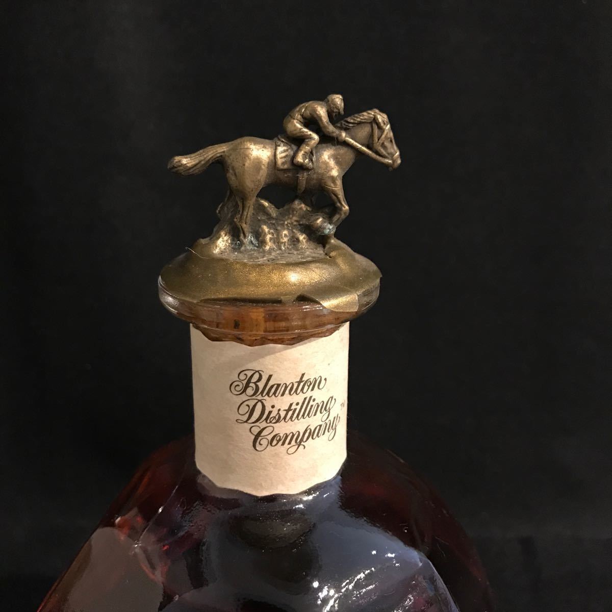 ◆1円スタート◆ブラントン Blanton バーボン ウイスキー 750ml瓶　キャップ難_画像5