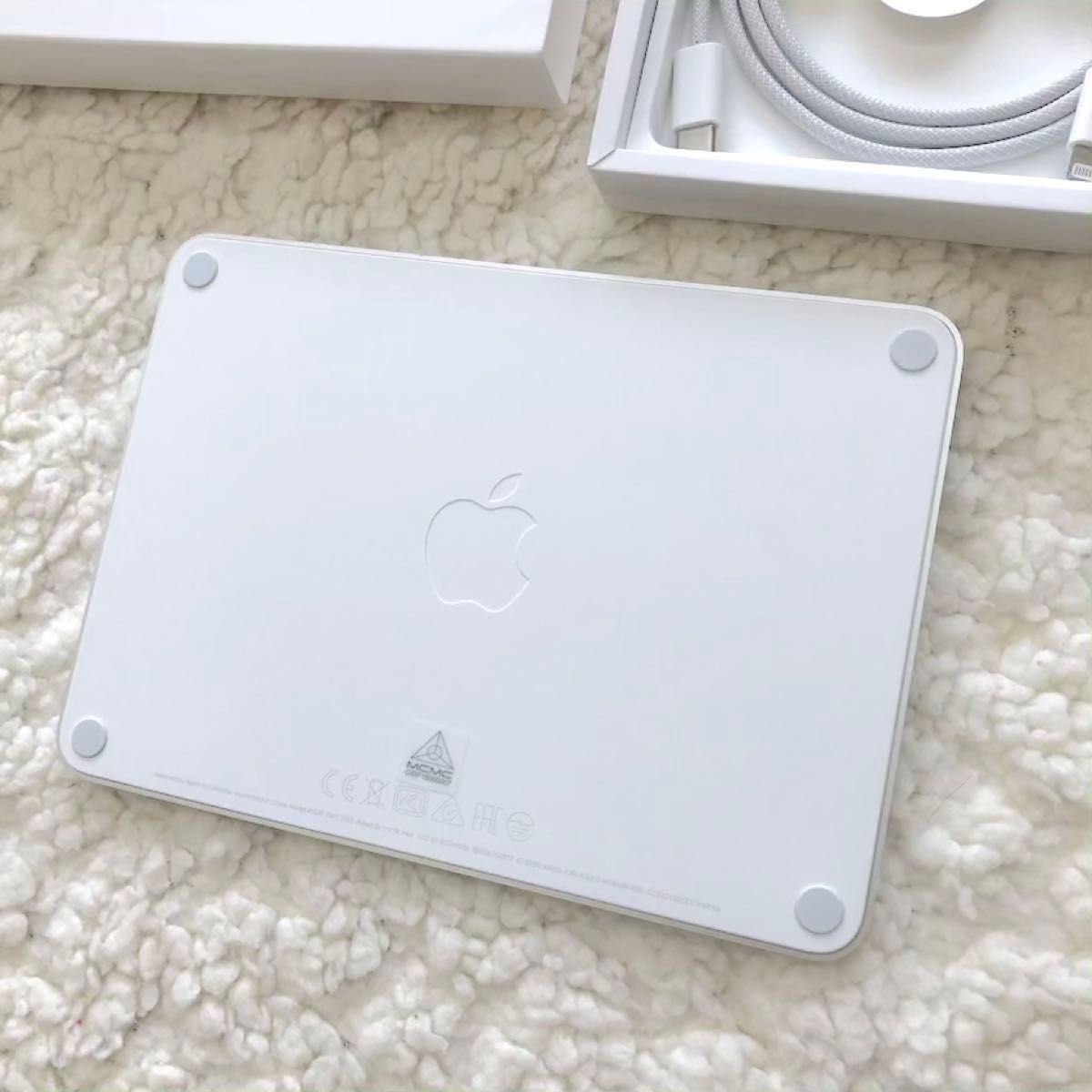 【未使用に近い】Apple Magic Trackpad 3 アップル マジック トラックパッド MK2D3ZA/A