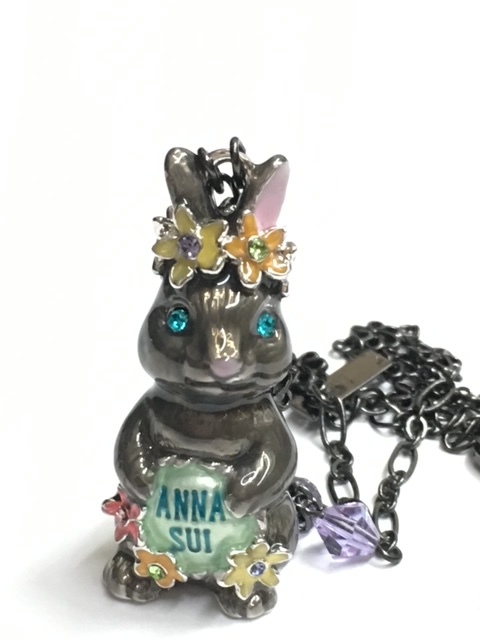 【ANNA SUI】(NO.2400)アナスイ ロングネックレス うさぎ　黒うさぎ　ペンダント_画像2