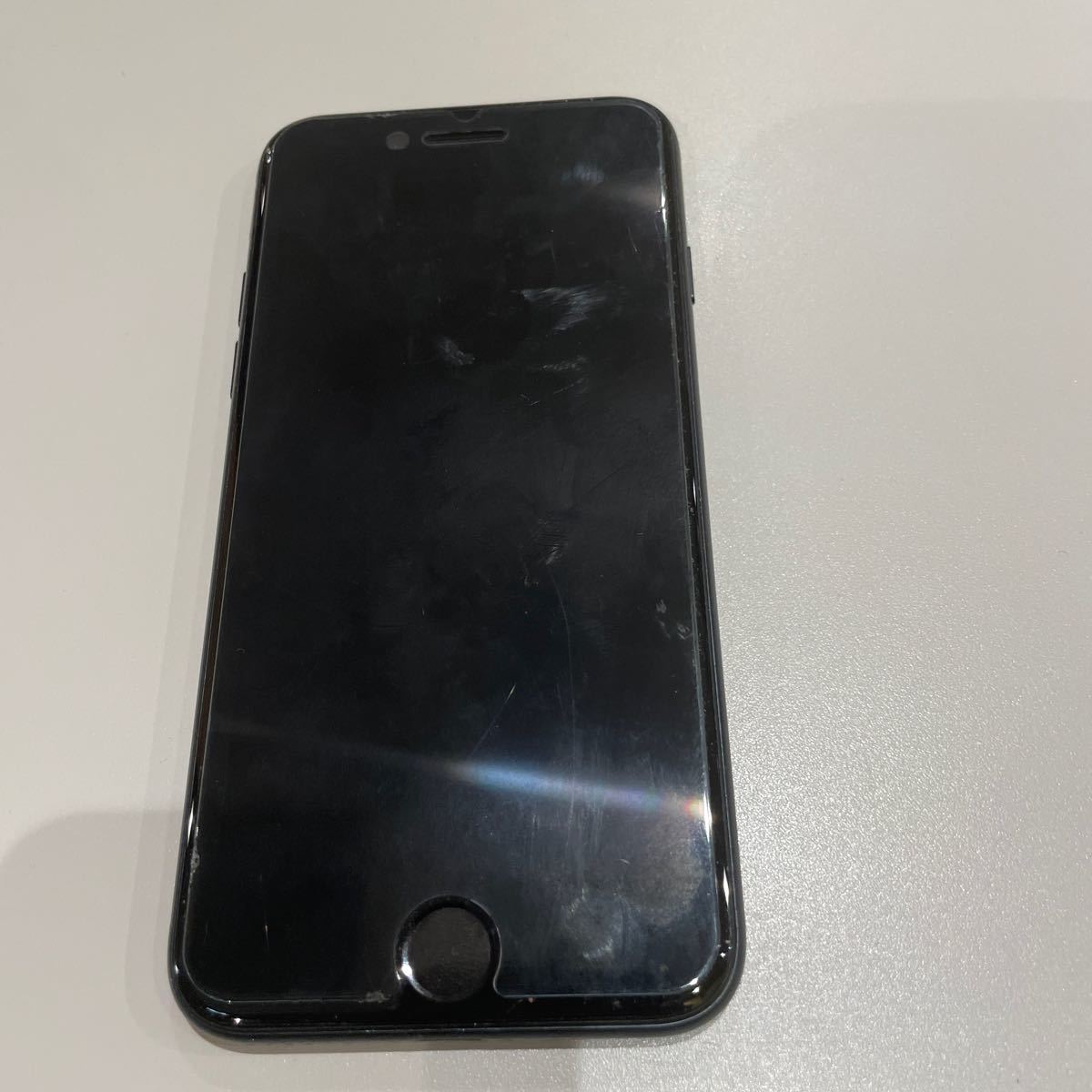 iPhone SE (第3世代) ミッドナイト 128 GB 一括購入品 制限SIM iPhone SE (第3世代) ミッドナイト 128 GB 一括購入品 制限SIM