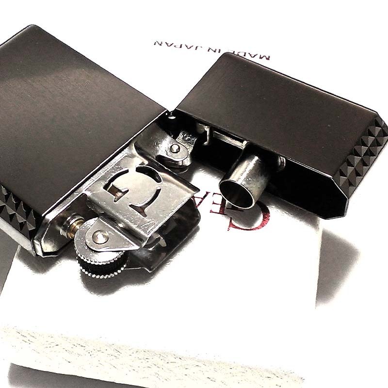 オイルライター ギアトップ サイドスタッズカット ブラックニッケルサテン 日本製 ライター GEAR TOP 黒 シンプル 重厚 かっこいい 国産品_画像4