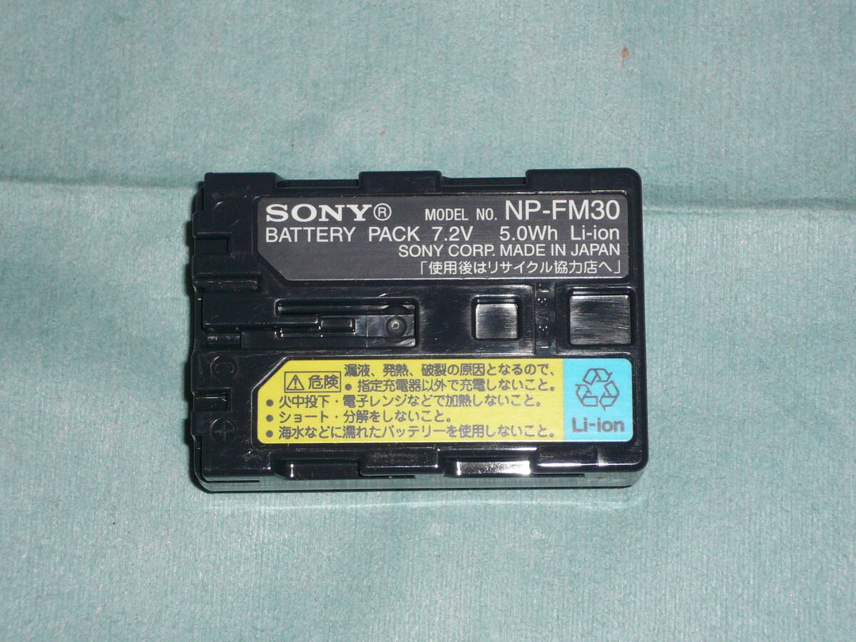 SONY original battery NP-FM30