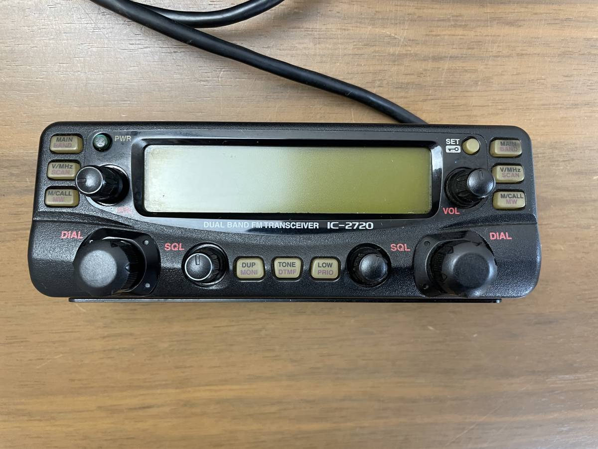 iCOM アイコム IC-2720 無線機 デュアルバンド 通電なし_画像2