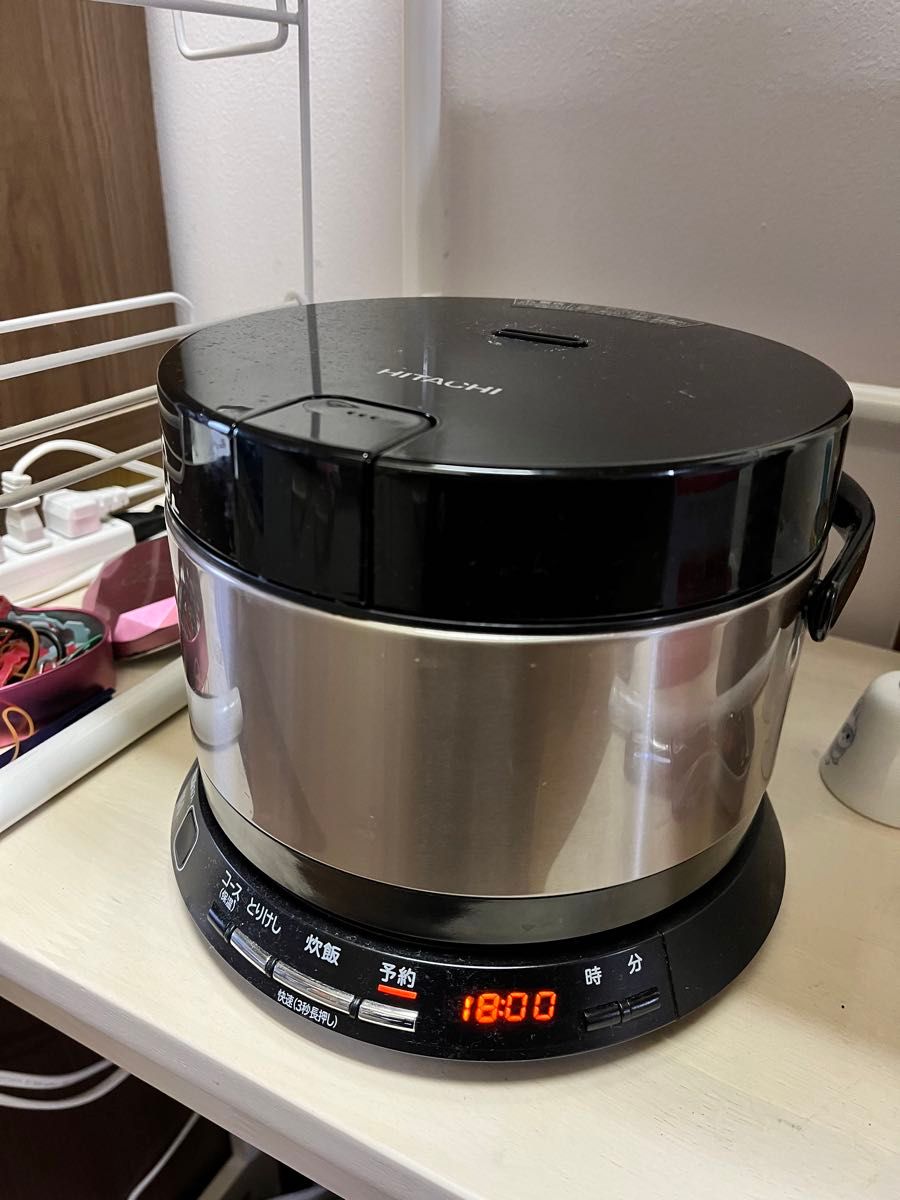 HITACHI RZ-WS2M 炊飯器　2018年製　おしゃれ　おひつ御膳