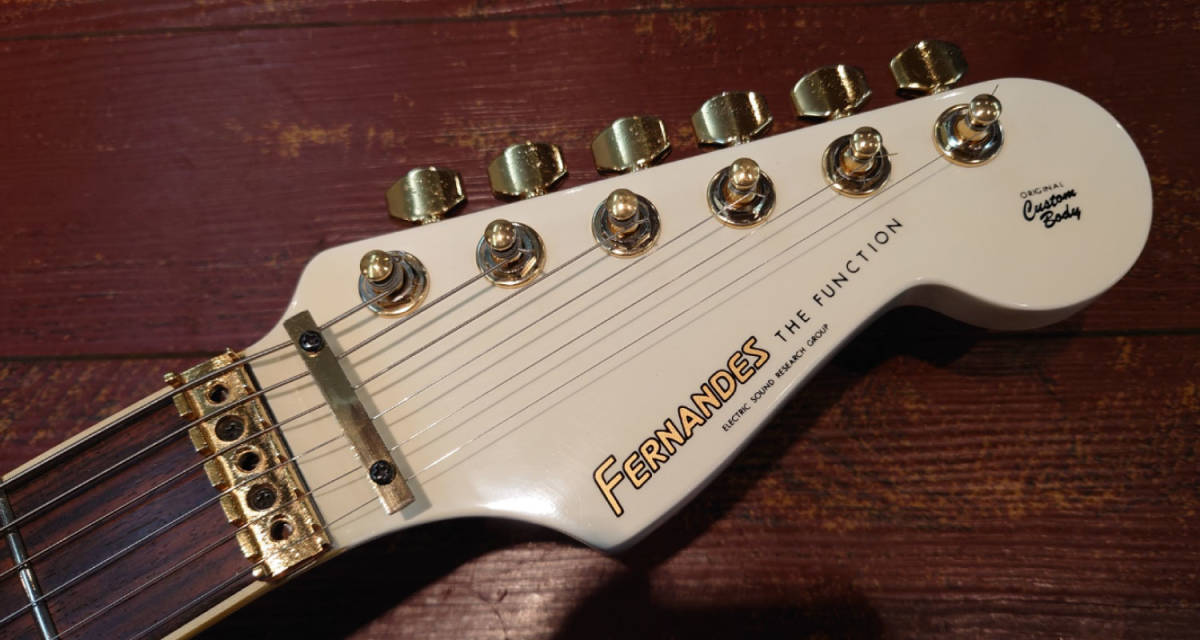 【FERNANDES】完全調整＆清掃済み美品★THE FUNCTION★FST？詳細不明のブロックインレイポジションマークネック★ホワイト★フェルナンデス_画像6