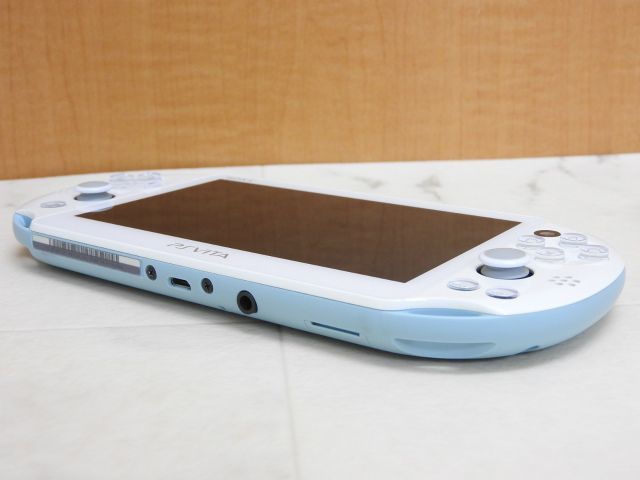1円〜 中古 SONY PlayStation Vita PCH-2000 Wi-Fiモデル ライトブルー/ホワイト 本体のみ_画像4