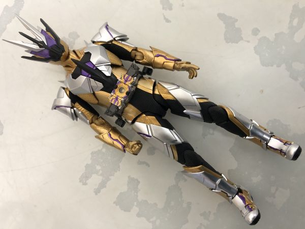 バンダイ S.H.Figuarts 仮面ライダーサウザー 箱付 / 仮面ライダー01 ゼロワン フィギュア い722-12a_画像8