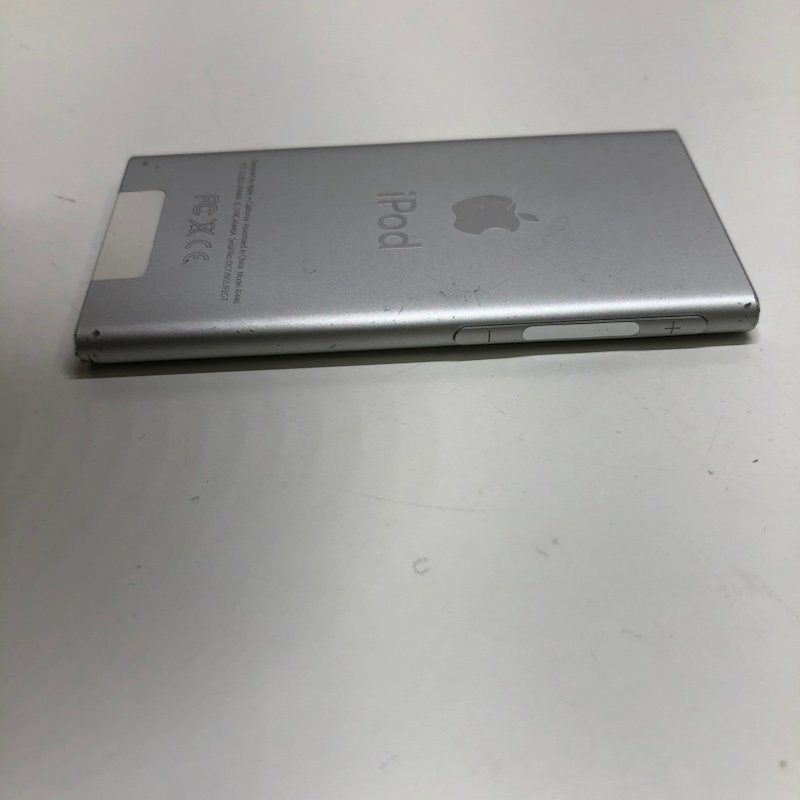 外観難あり Apple iPod nano 16GB 第7世代 A1446 MD480J シルバー /Apple純正 USBアダプター ライトニングケーブル付 240111SK220064_画像5