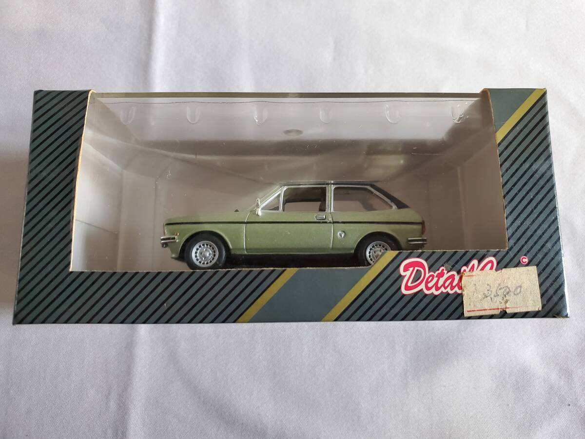 【1/43】　DetailCars ディティールカーズ　プラチナムコレクション　ART.502 PL Ford Fiesta Chia 1977 フォード　フィエスタ_画像1