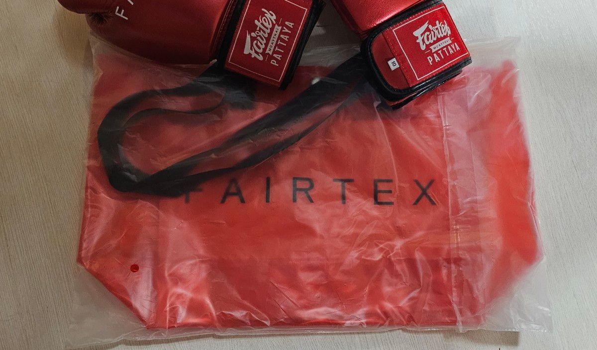 希少モデル】Fairtex フェアテックス ボクシンググローブ 10 希少モデル】Fairtex フェアテックス ボクシンググローブ 10
